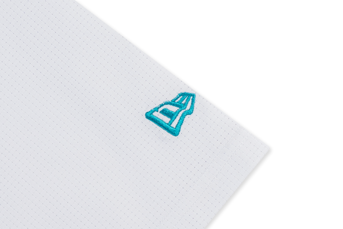 New Era x The Powerpuff Girls Women White American Football Crop Jersey