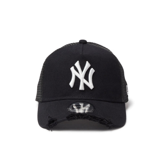 9FORTY A-Frame Trucker New York Yankees Damaged Twill Black Snapback