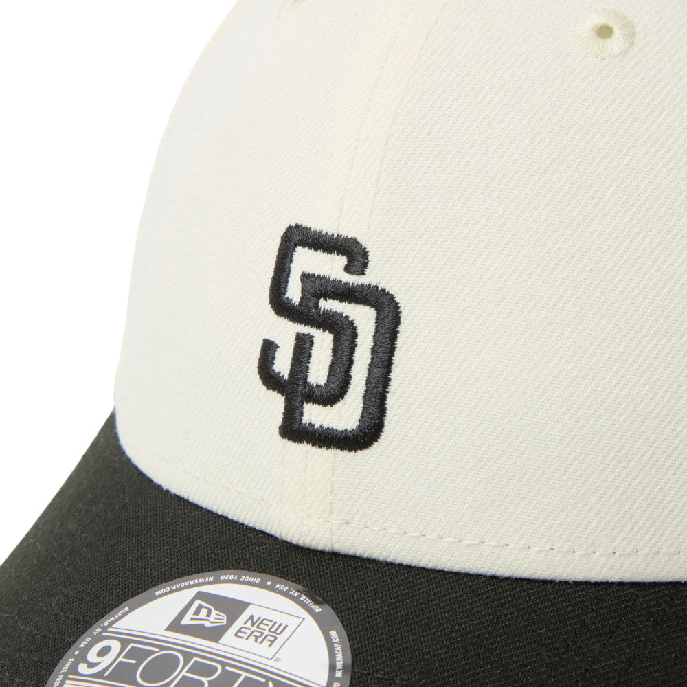 9FORTY CS San Diego Padres 2-Tone Black Visor Chrome White Black Adjustable