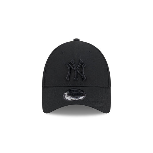 9FORTY New York Yankees Repreve Tonal Black Snapback