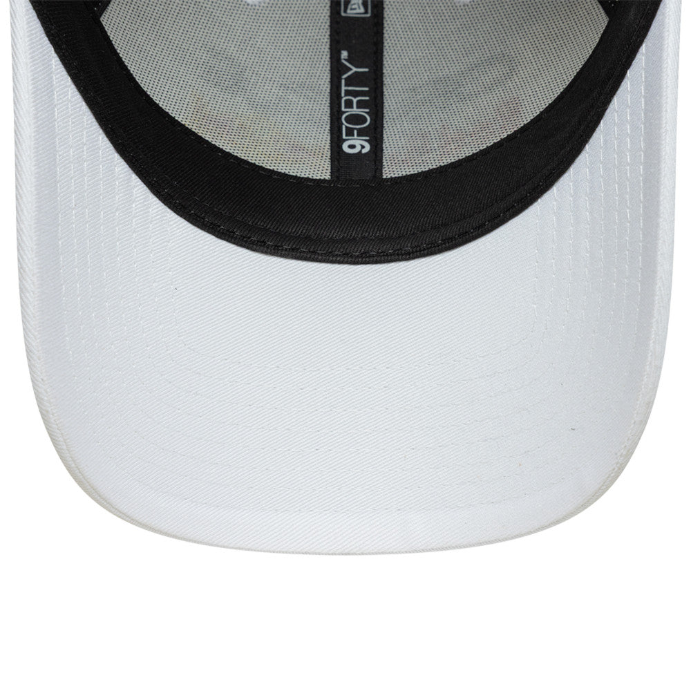 9FORTY Oracle Red Bull Racing F1 Team Core White Adjustable