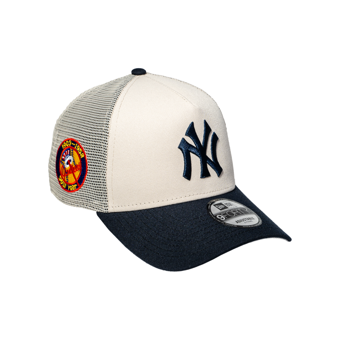 9FORTY™ NEW YORK YANKEES CAP 9FORTY A-Frame Trucker New York Yankees Stone Navy Snapback – New