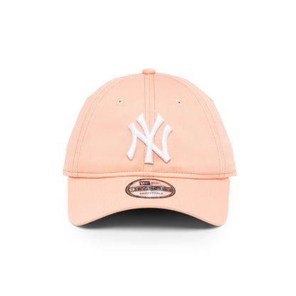 9TWENTY New York Yankees Sky Blush Adjustable
