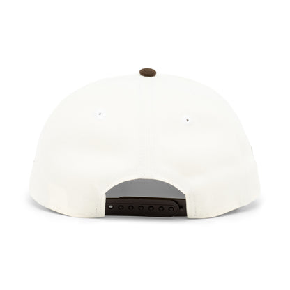 9FORTY New York Yankees 2-Tone World Series 1999 2-Tone Walnut Visor Chrome White Snapback