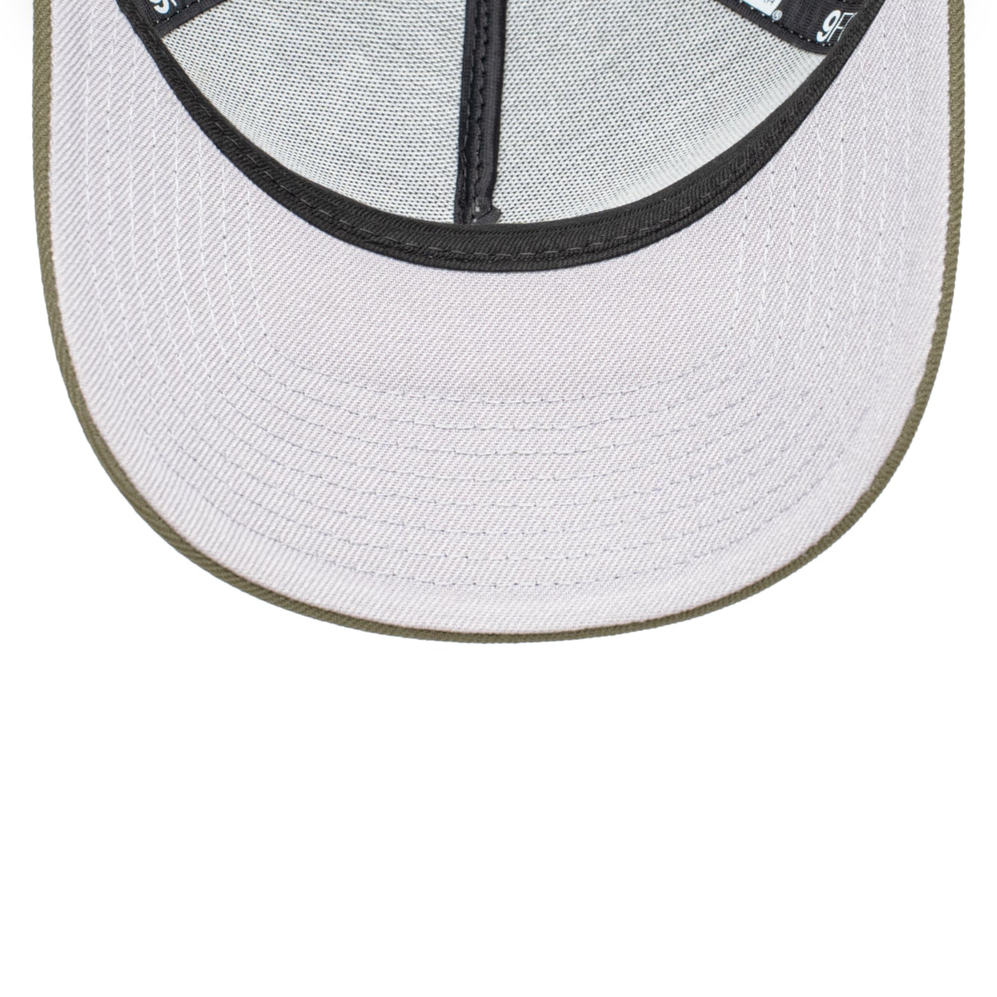 9FORTY A-Frame Trucker Chicago White Sox New Olive Snapback