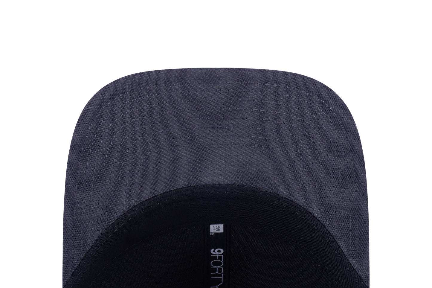 9FORTY M-Crown Chicago Cubs Rebellious Resistance Graphite Adjustable