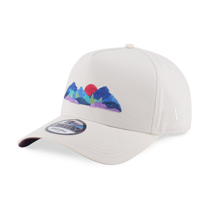 9FORTY A-Frame New Era Mountain Logo Chrome White Snapback
