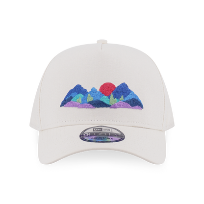 9FORTY A-Frame New Era Mountain Logo Chrome White Snapback
