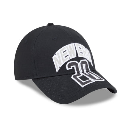 9FORTY New Era Street Archived Cross Panels Black Adjustable