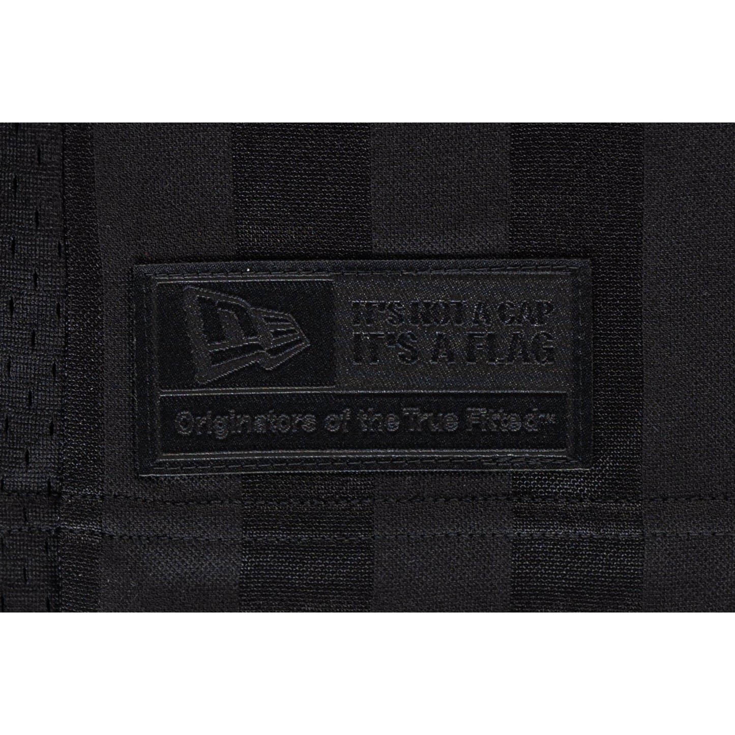 New Era 1920 Wordmark Street Archived Black Short Sleeve American Football Jersey