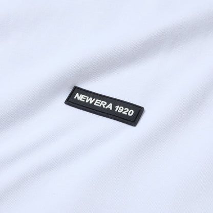 New Era 1920 Distressed White Oversized Short Sleeve T-Shirt