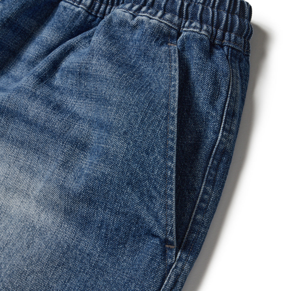 New Era Easy-Fit Washed Denim Shorts