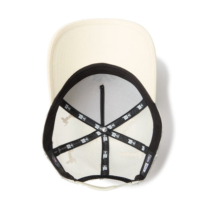 9FORTY A-Frame Trucker New York Yankees Embroidered Mesh Chrome White Snapback