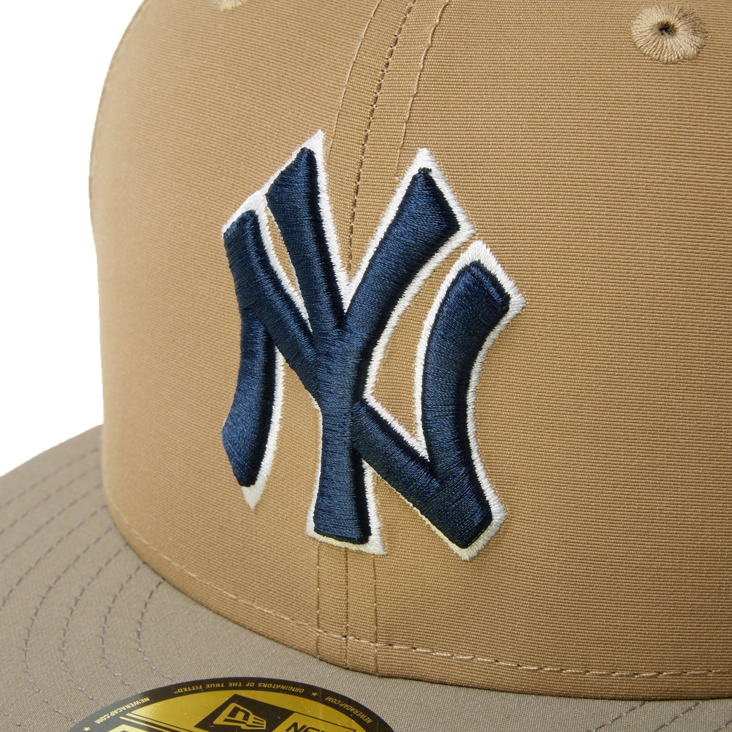 59FIFTY New York Yankees Grosgrain 2-Tone Olive Visor Khaki Fitted