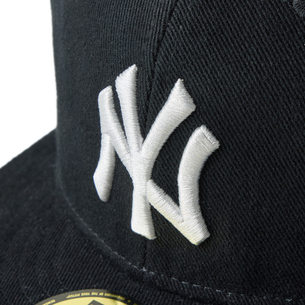 59FIFTY New York Yankees Damaged Twill Black Fitted