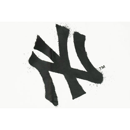 New York Yankees Spray Paint White Short Sleeve T-Shirt