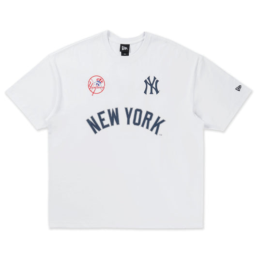 New York Yankees New Era Fan Fam White Oversized Short Sleeve T-Shirt