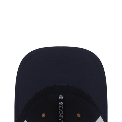 9SEVENTY Trucker New York Yankees 2-Tone Navy Visor Khaki Stretch Snapback