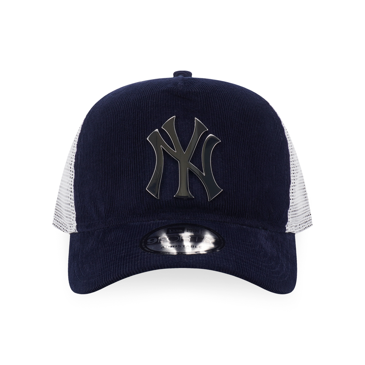 9FORTY A-Frame Trucker New York Yankees Metal Badge Corduroy Navy Snapback