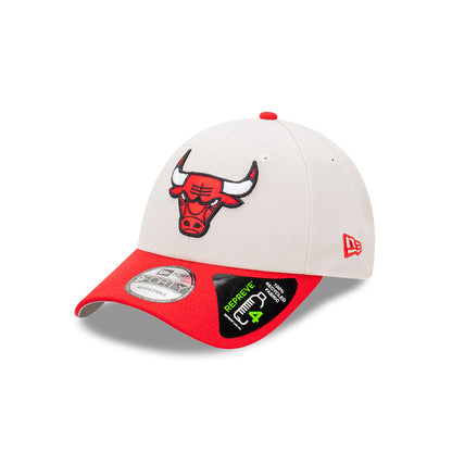 9FORTY Chicago Bulls 2-Tone Stone Repreve Scarlet Visor Stone Adjustable