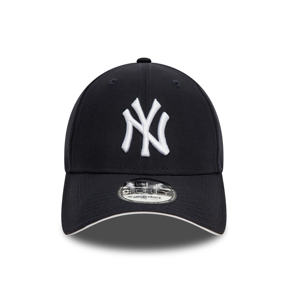 9FORTY New York Yankees Microfibre Navy Adjustable