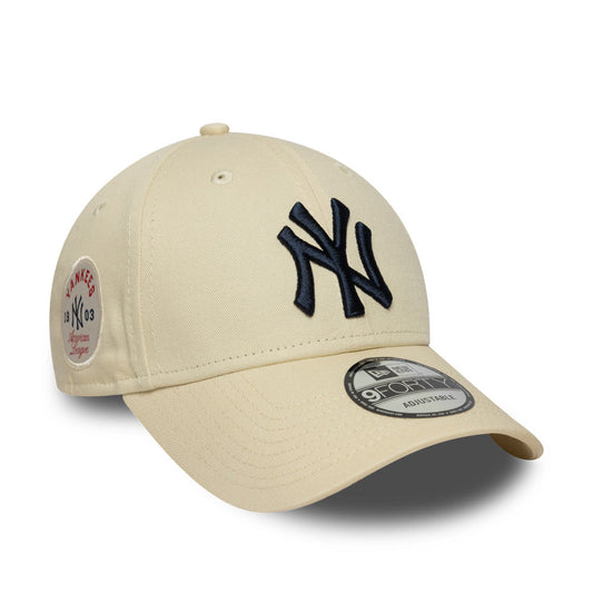 9FORTY New York Yankees Side Patch Light Cream Adjustable