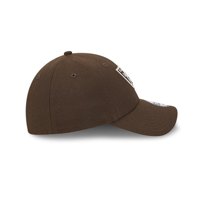 39THIRTY Las Vegas Raiders Walnut Black Stone Fitted