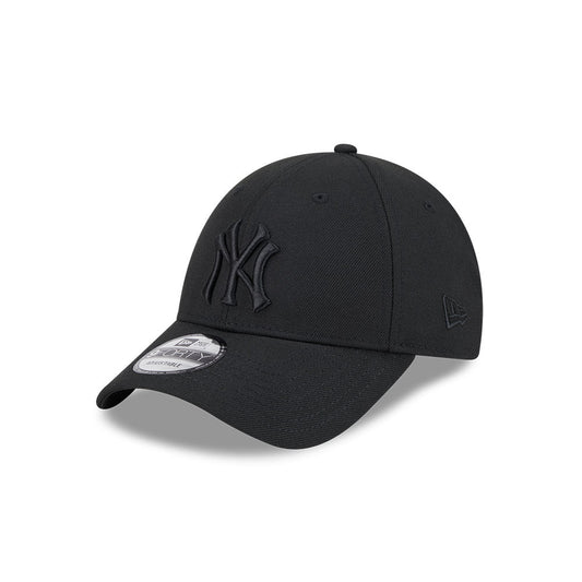 9FORTY New York Yankees Repreve Tonal Black Snapback