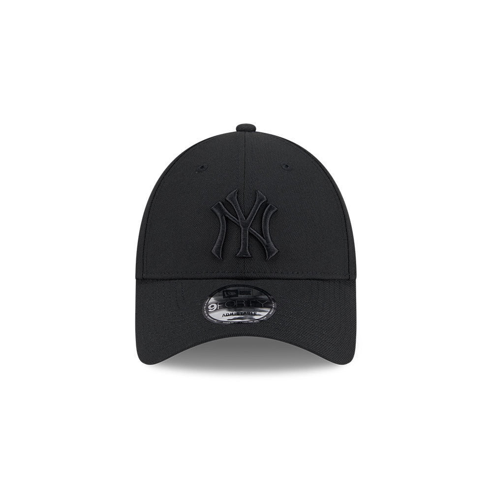 9FORTY New York Yankees Repreve Tonal Black Snapback