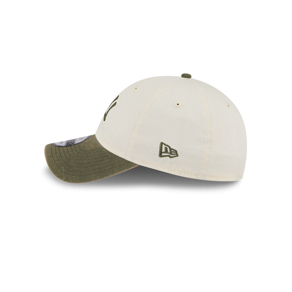 9TWENTY New York Yankees 2-Tone Snow Wash New Olive Visor Stone Adjustable
