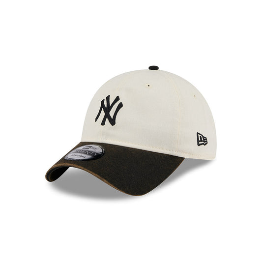 9TWENTY New York Yankees 2-Tone Snow Wash Black Visor Stone Adjustable