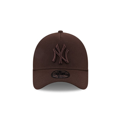 9FORTY A-Frame Trucker New York Yankees Burnt Wood Brown Snapback