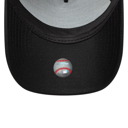 9FORTY E-Frame New York Yankees Metallic Black Snapback
