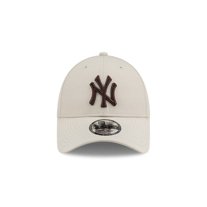 9FORTY New York Yankees Earthtone Stone Snapback
