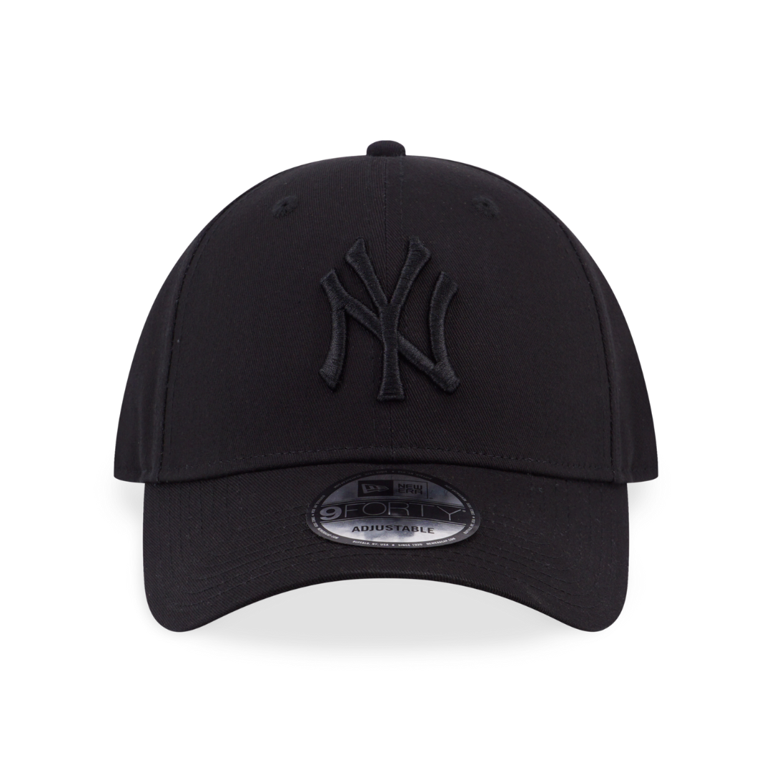 9FORTY New York Yankees Black Adjustable